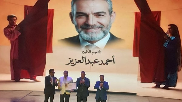 الفنان أحمد عبد العزيز