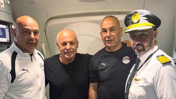 لقطات مبهجة.. مصر للطيران تحتفي بالفراعنة خلال رحلة العودة من أمريكا