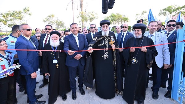قداسة البابا يفتتح مباني خدمة "أغصان الزيتون" بالعبور