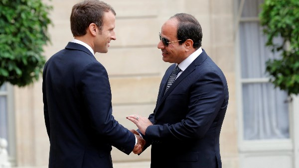 الرئيس السيسي وماكرون 