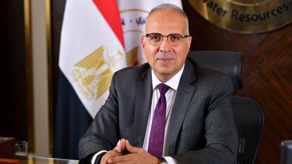 وزير الري