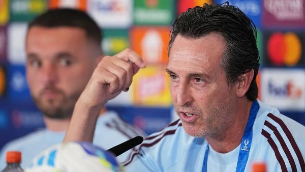 أوناي إيمري يسعى للفوز بكأس السوبر الأوروبي أمام باريس سان جيرمان أوناي إيمري يسعى للفوز بكأس السوبر الأوروبي أمام باريس سان جيرمان
