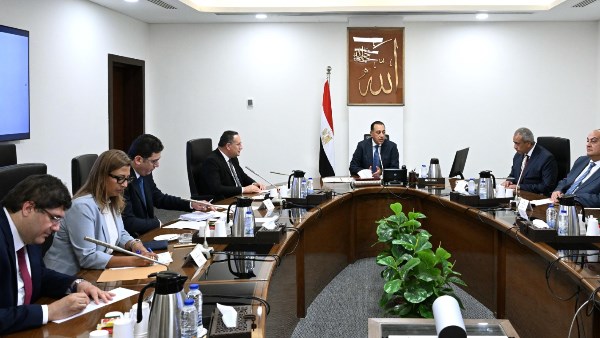 رئيس مجلس الوزراء