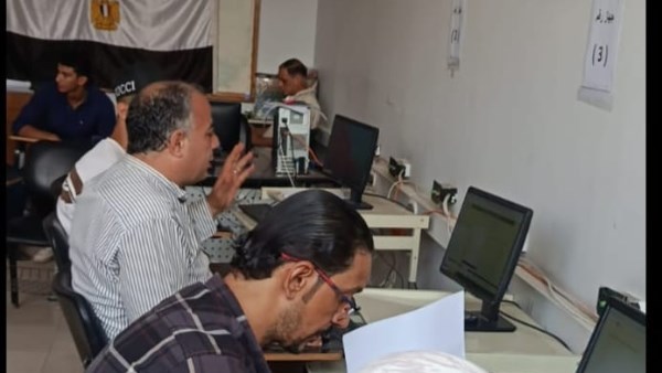 انتظام العمل بفرع مكتب التنسيق الإلكتروني بجامعة دمنهور