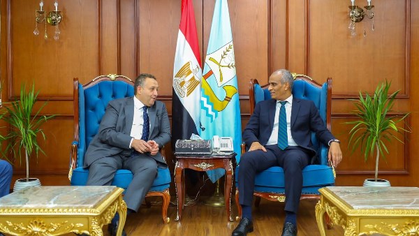 نقيب المهندسين يلتقي محافظ كفر الشيخ