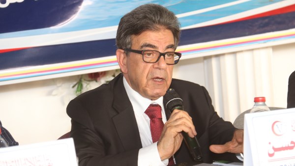 الدكتور مجدي حسن نقيب الأطباء البيطريين 