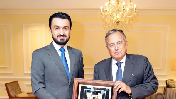 نبيل فهمي الأمين العام للجامعة العربية ووزير الاتصالات العراقي