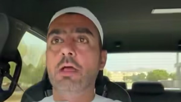 اعلامي اماراتي