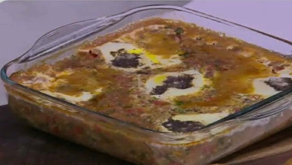 طاجن فول بالبيض