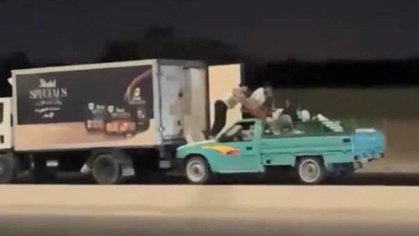 مطارده علي الطريق 