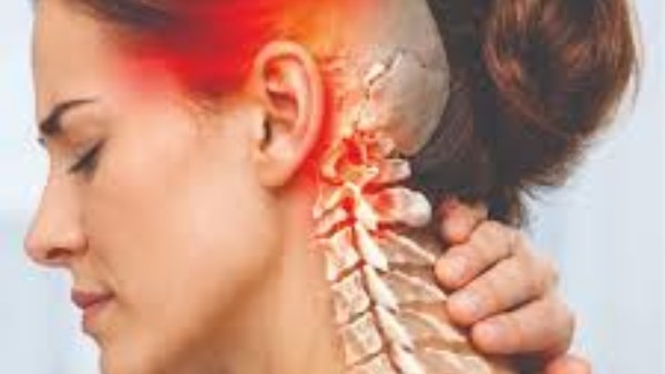 صداع آخر اليوم.. 6 أسباب وراء الألم المتكرر وكيف تعرف السبب 