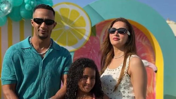 زوجة محمد رمضان تثير الجدل فى عيد ميلاد ابنتهم