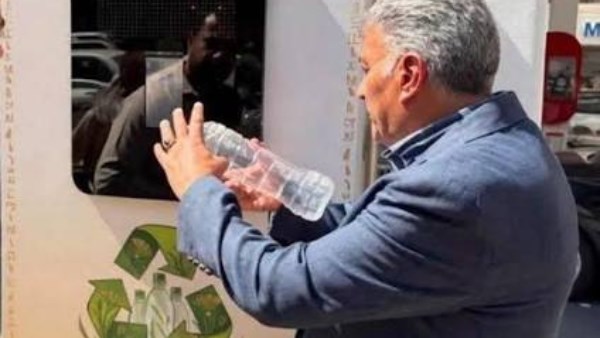 ماكينات استبدال البلاستيك