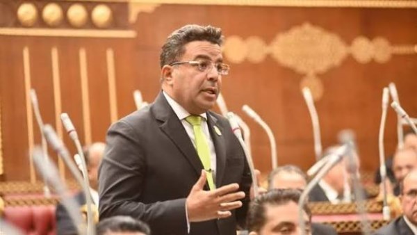 باسل عادل