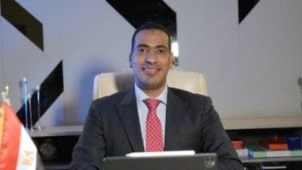 النائب محمود حسين طاهر