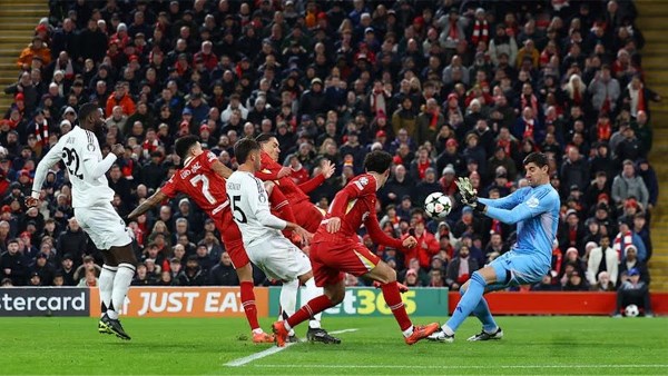 ليفربول وريال مدريد 