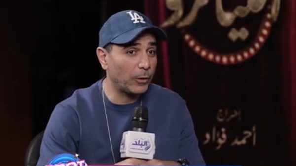 الفنان نور محمود