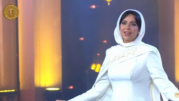 الفنانة هبة مجدي