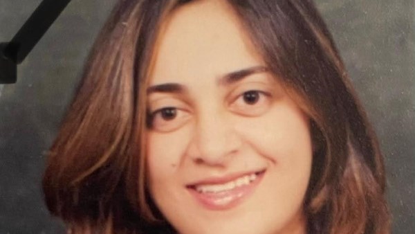 ياسمين أبو النجا ابنة نجلاء فتحي 