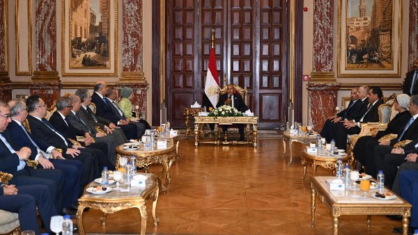 رئيس الشيوخ يستقبل السفراء المنقولين لرئاسة البعثات الدبلوماسية المصرية بالخارج