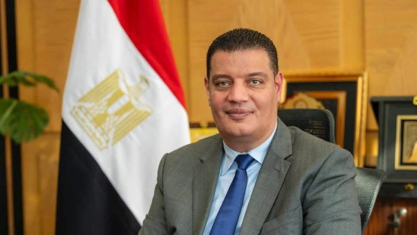 ايمن عبدالموجود 