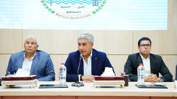 وزير السياحة والآثار ومحافظ مطروح