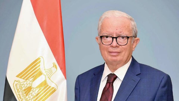 الدكتور حسين عيسى، نائب رئيس مجلس الوزراء للشؤون الاقتصادية