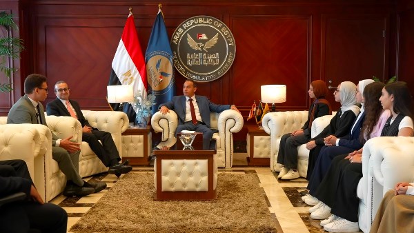 الدكتور إسلام عزام رئيس هيئة الرقابة المالية 