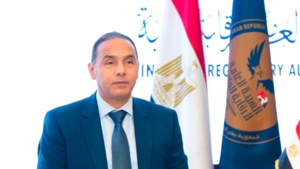 الدكتور إسلام عزام رئيس هيئة الرقابة المالية 