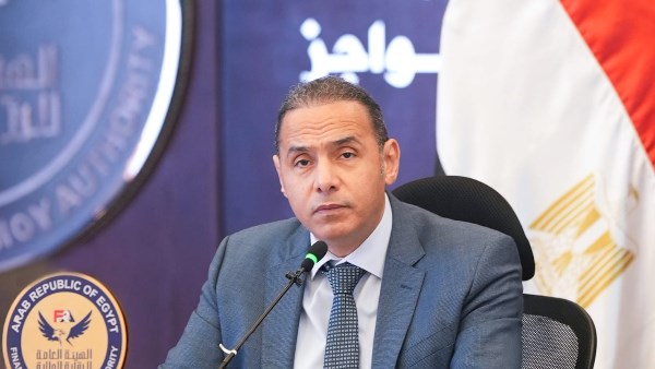 الدكتور إسلام عزام رئيس هيئة الرقابة المالية 