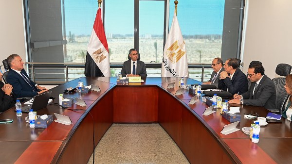 وزير التموين 