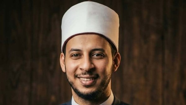 وزير الأوقاف يهنئ الشيخ طارق شعبان