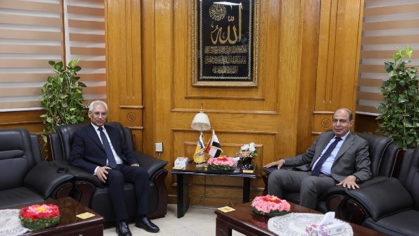 محافظ المنيا ورئيس الجامعة 