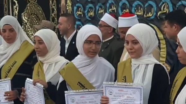 تكريم حفظة القرآن الكريم 