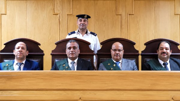 هيئة الدائرة الأولى بمحكمة جنايات الوادي الجديد 