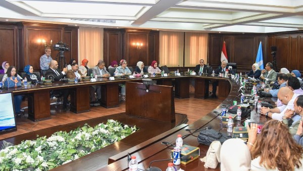 صورة من المؤتمر الصحفي