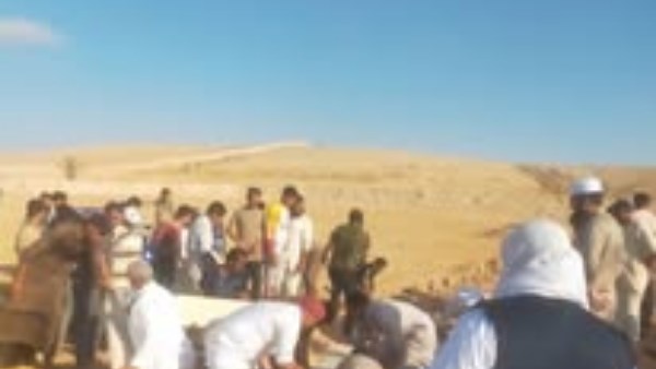 دفن مهاجرين غير شرعيين 