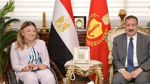 تنفيذ مقر مخصص لخدمات الأشخاص ذوي الهمم بحي الشرق لتيسير حصولهم على الخدمات.