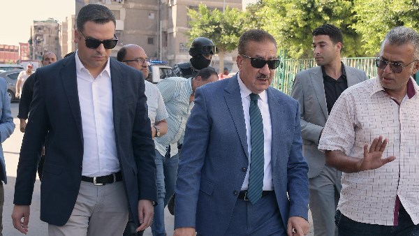 حي المناخ يواصل التوسع في التطوير .. محافظ بورسعيد يشدد على الالتزام بالجدول الزمني للانتهاء من الأعمال 