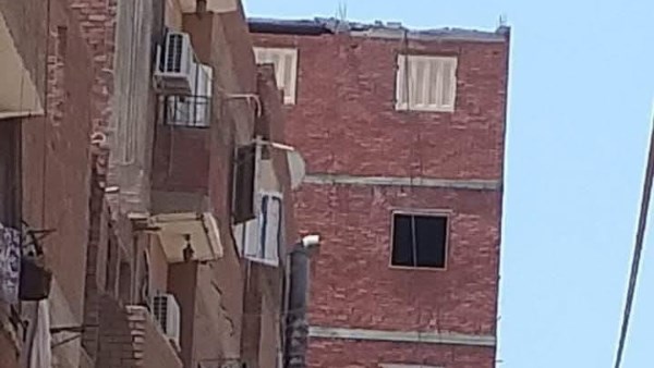 انهيار سقف منزل
