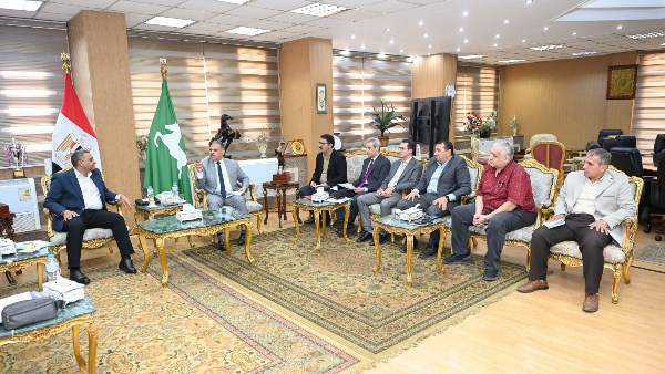 محافظ الشرقية