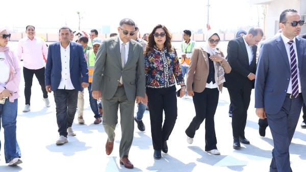 وزيرة التنمية المحلية والبيئة ومحافظ القليوبية 