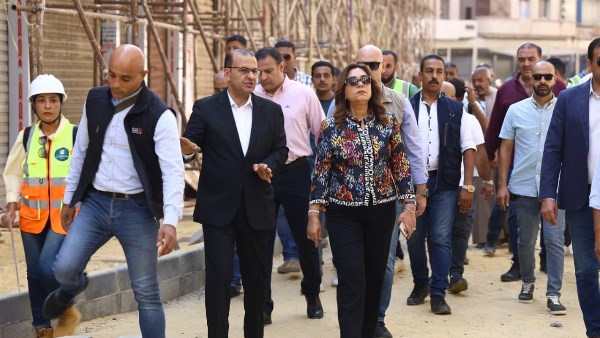 وزيرة التنمية المحلية والبيئة تتفقد تطوير العتبة 