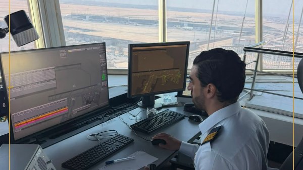 مطار القاهرة 