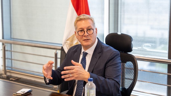 المهندس كريم بدوي وزير البترول
