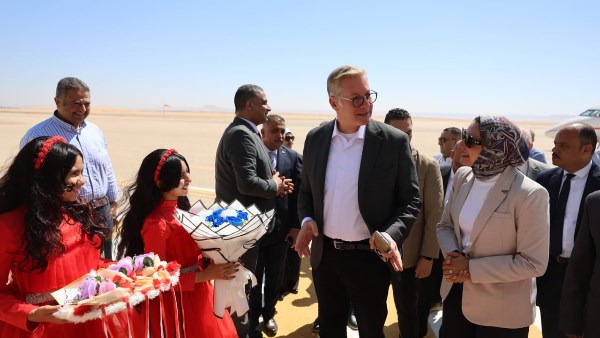 وزير البترول في الوادى الجديد
