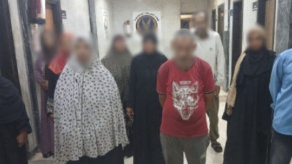 المتهمين 