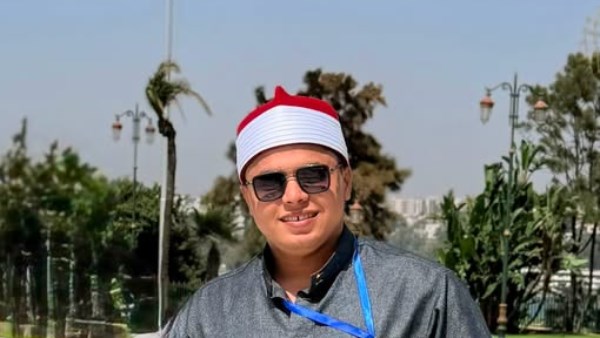 القارئ محمد كامل
