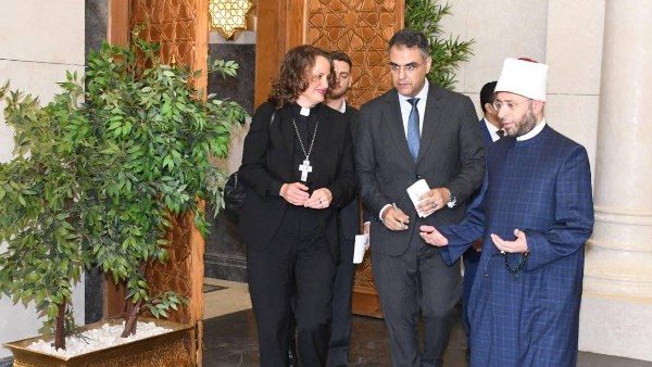 وزير الأوقاف يستقبل وفد منظمة كنائس من أجل السلام