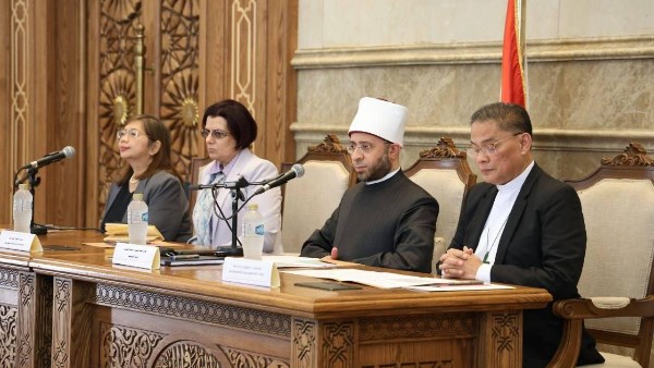 وزير الأوقاف خلال القاء كلمته